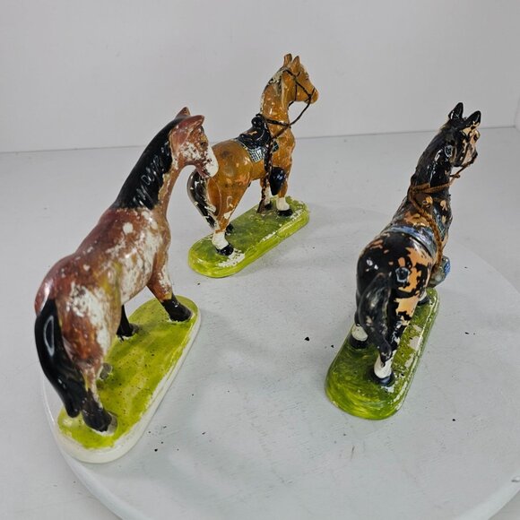 Set Of 3 Vintage Ceramic Horses Figurines Made In Japan AS IS Paint Flaking - Picture 5 of 11